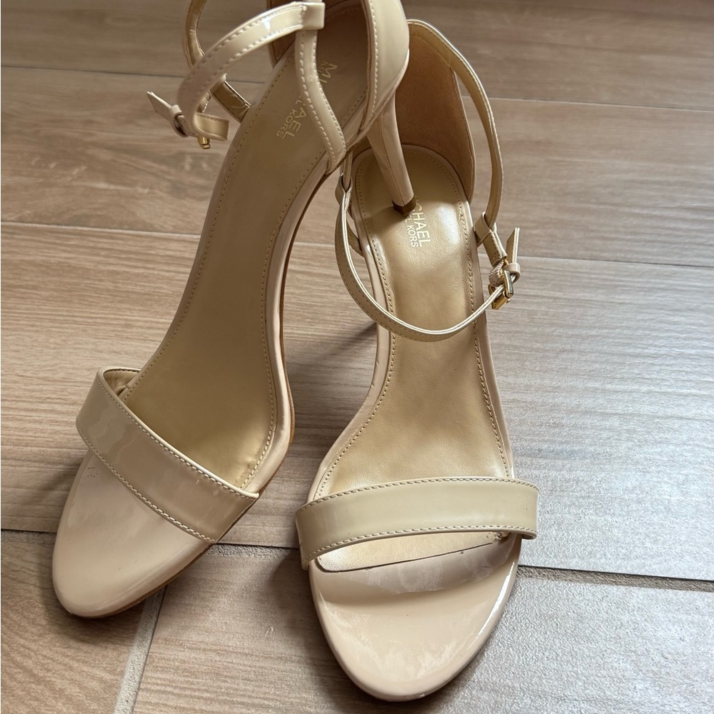 Elegant Beige Strappy Heels Michael Kors